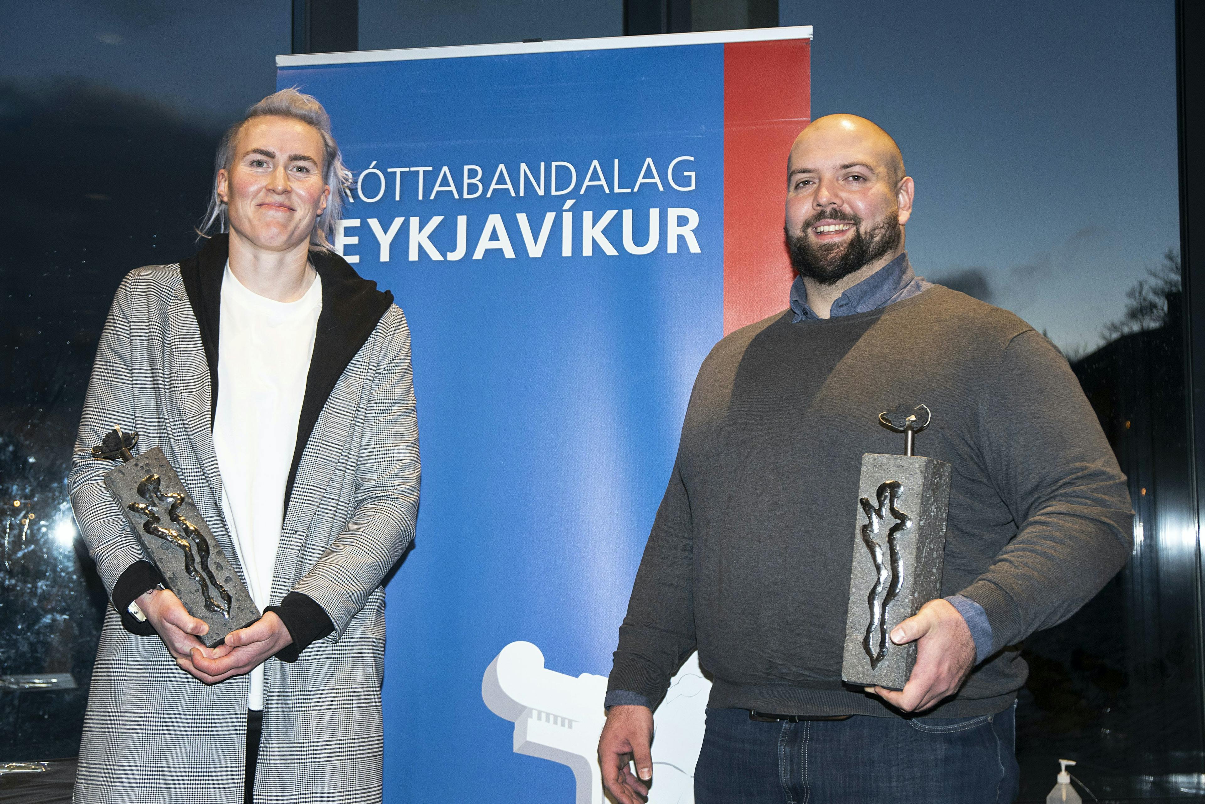 Sandra Sigurðardóttir, Júlían J.K. Jóhannsson
